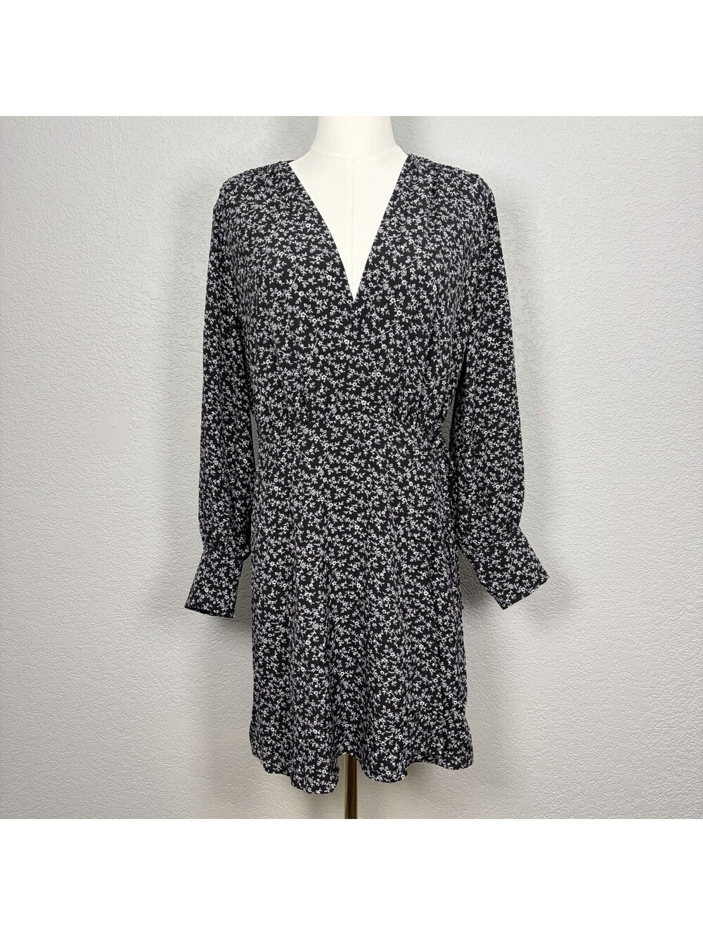 & Other Stories Womens EUR 38 Black Floral Wrap Dress Tie Waist V Neck A Line